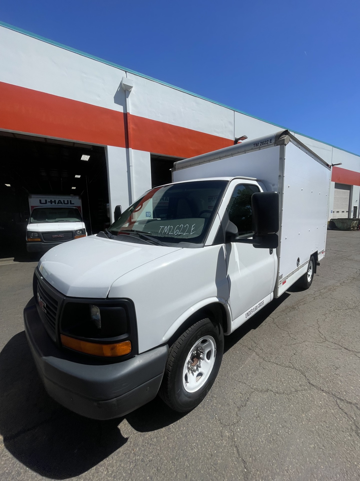 Used 2013 10 ' Box Truck for sale