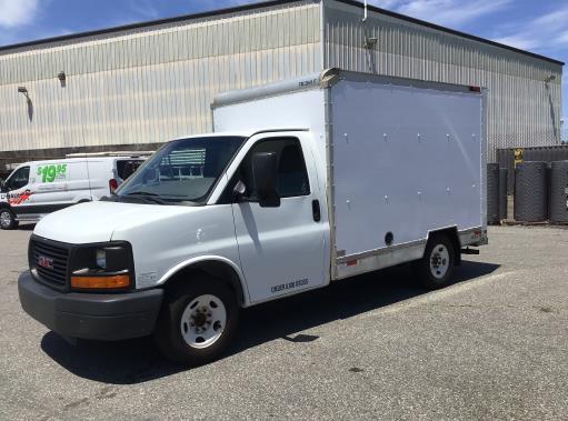 Used 2013 10 ' Box Truck for sale