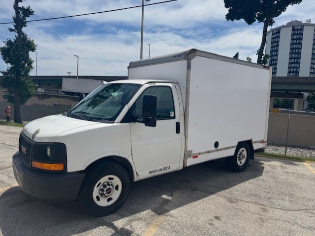 Used 2012 10 ' Box Truck for sale