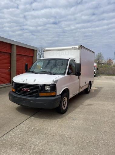Used 2012 10 ' Box Truck for sale