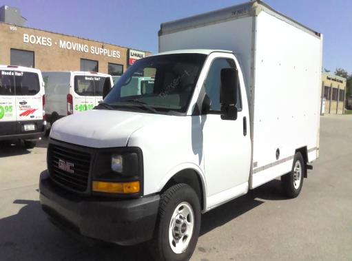Used 2013 10 ' Box Truck for sale