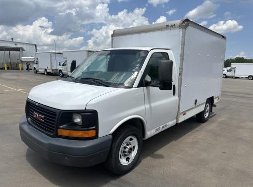 Used 2013 10 ' Box Truck for sale