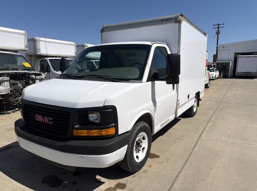 Used 2012 10 ' Box Truck for sale
