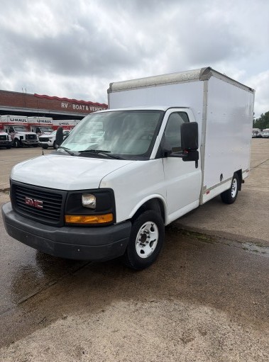 Used 2012 10 ' Box Truck for sale