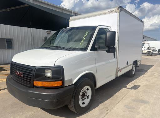 Used 2013 10 ' Box Truck for sale