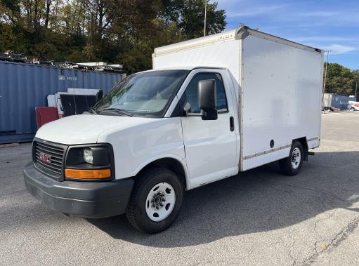 Used 2014 10 ' Box Truck for sale