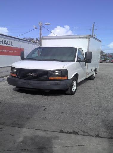 Used 2013 10 ' Box Truck for sale