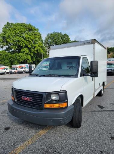Used 2013 10 ' Box Truck for sale