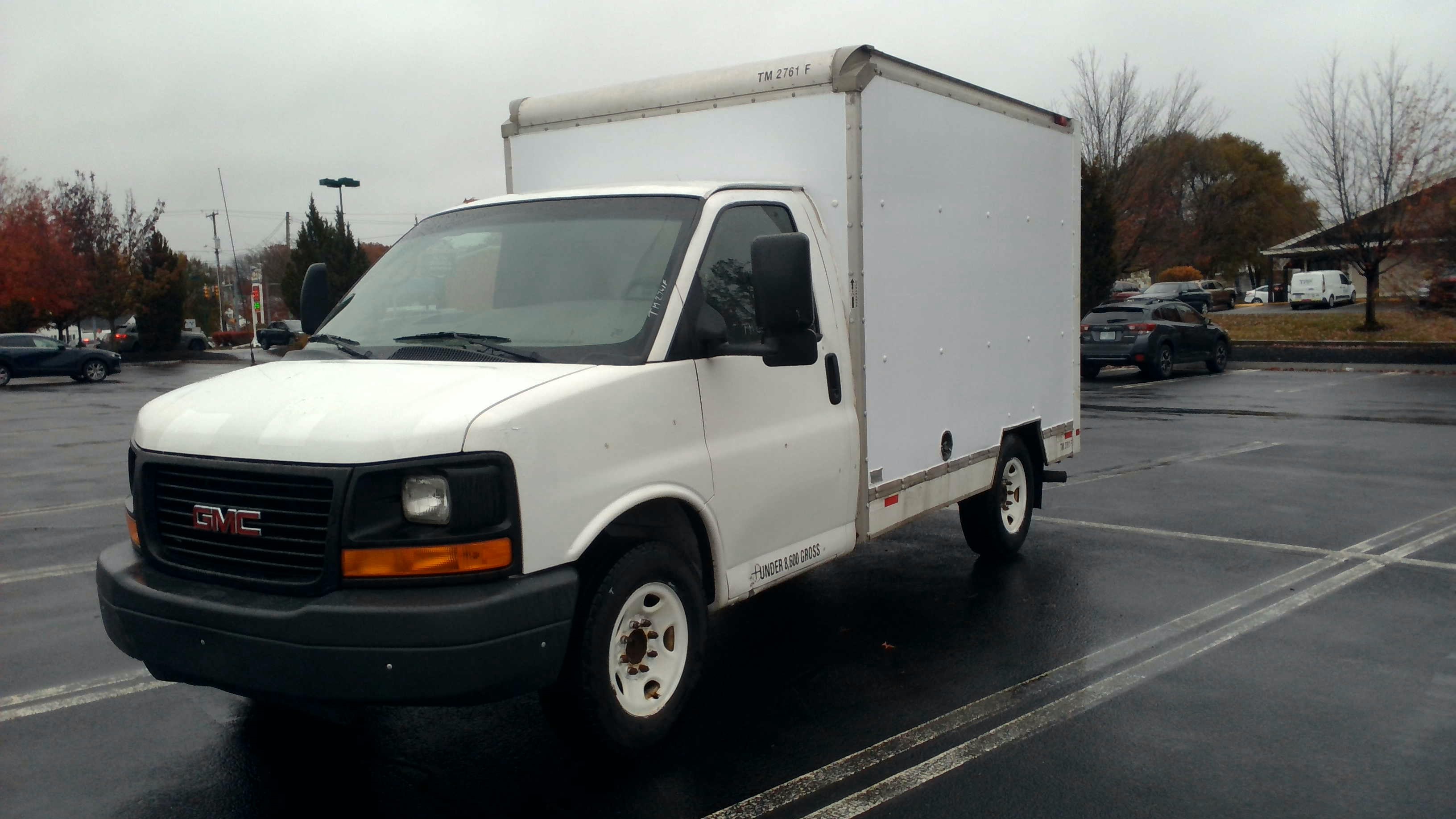 Used 2012 10 ' Box Truck for sale