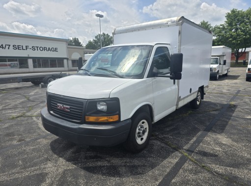 Used 2012 10 ' Box Truck for sale