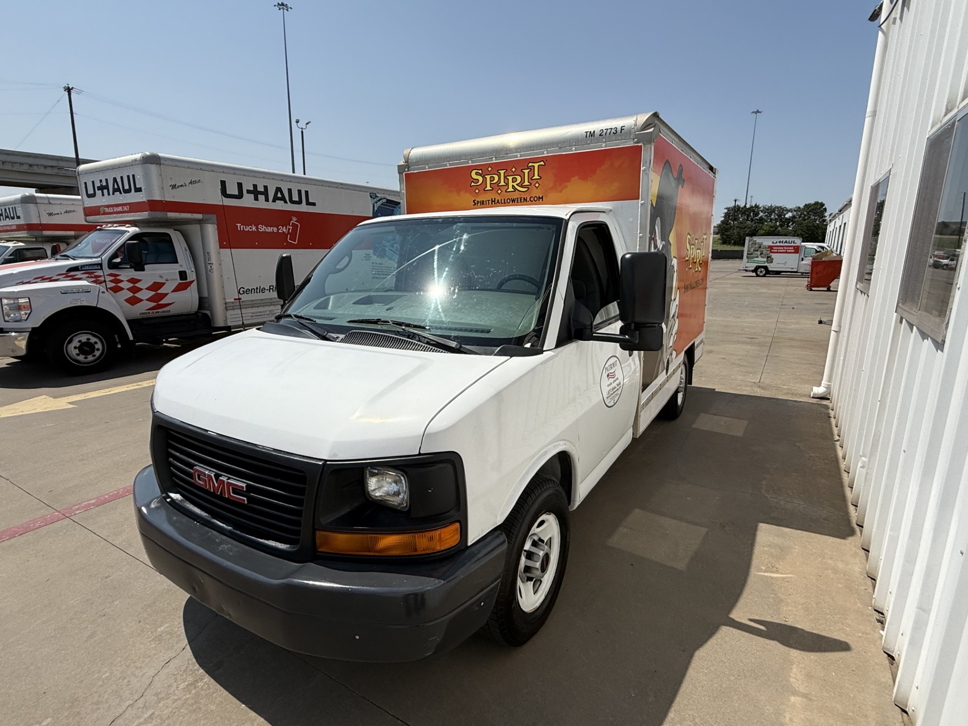 Used 2012 10 ' Box Truck for sale