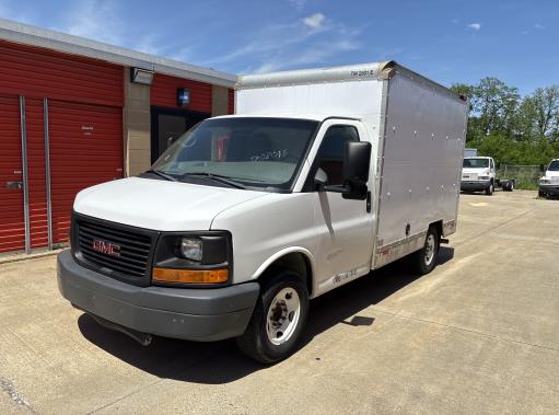 Used 2013 10 ' Box Truck for sale