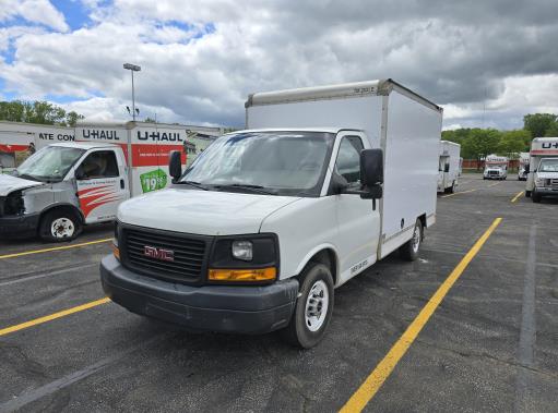Used 2013 10 ' Box Truck for sale