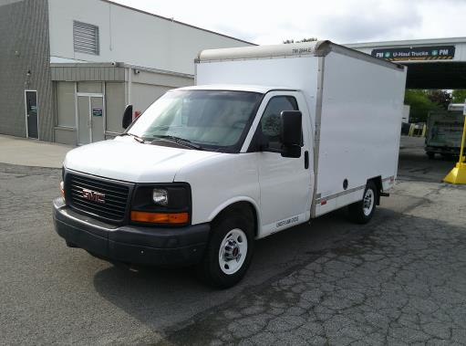 Used 2013 10 ' Box Truck for sale