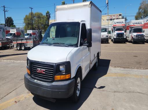 Used 2012 10 ' Box Truck for sale