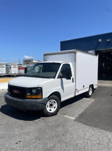 Used 2012 10 ' Box Truck for sale