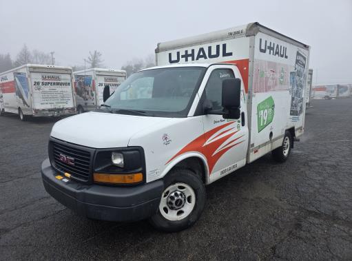 Used 2013 10 ' Box Truck for sale