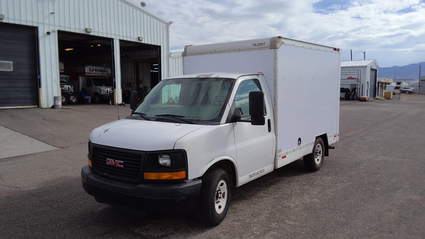 Used 2012 10 ' Box Truck for sale