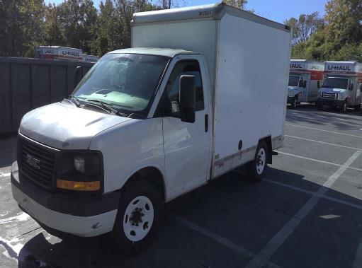 Used 2012 10 ' Box Truck for sale