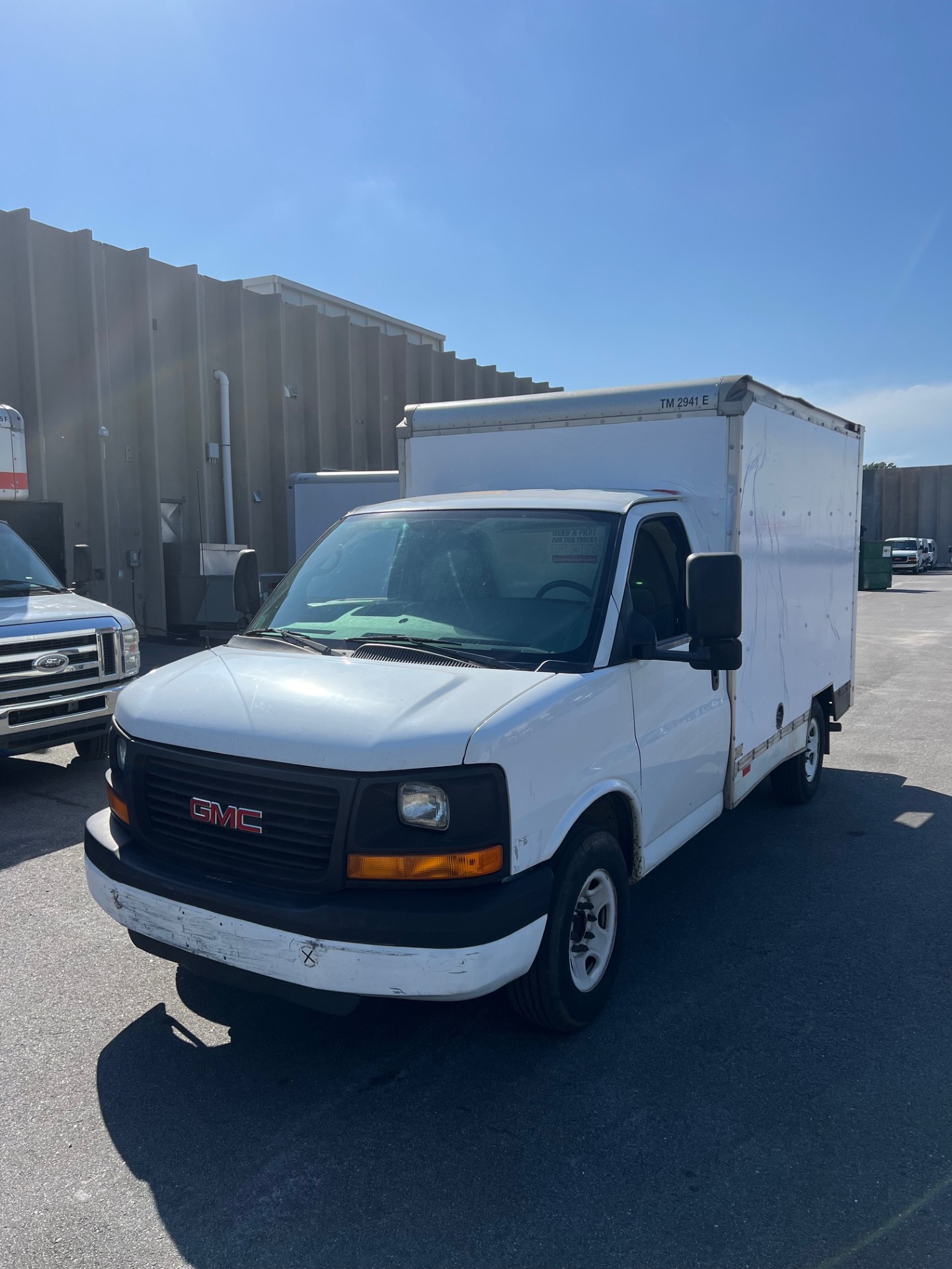 Used 2013 10 ' Box Truck for sale