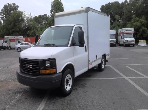 Used 2013 10 ' Box Truck for sale