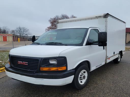 Used 2012 10 ' Box Truck for sale