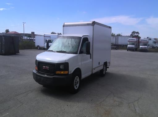 Used 2013 10 ' Box Truck for sale