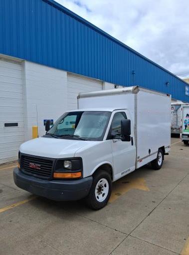 Used 2013 10 ' FULL TRUCK for sale