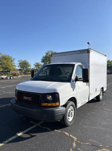 Used 2013 10 ' Box Truck for sale