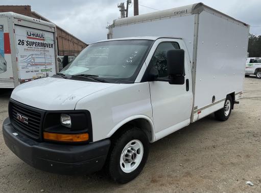 Used 2013 10 ' Box Truck for sale
