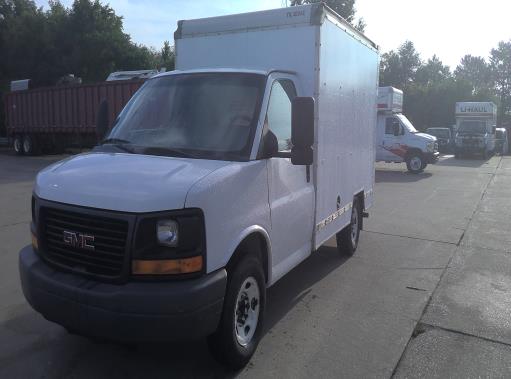 Used 2013 10 ' Box Truck for sale
