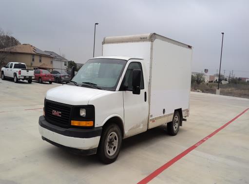 Used 2013 10 ' Box Truck for sale