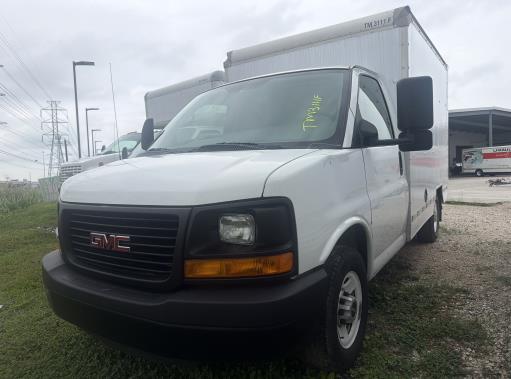 Used 2012 10 ' Box Truck for sale