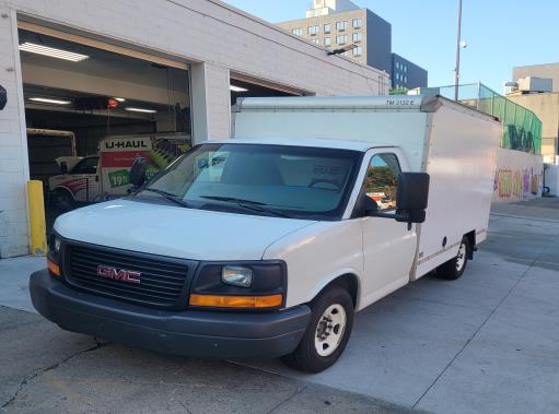 Used 2013 10 ' Box Truck for sale