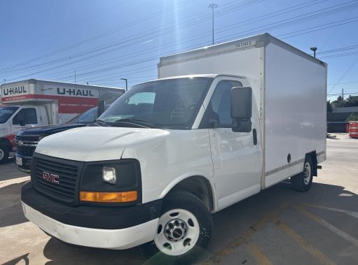 Used 2013 10 ' Box Truck for sale
