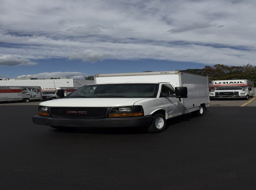 Used 2012 10 ' Box Truck for sale