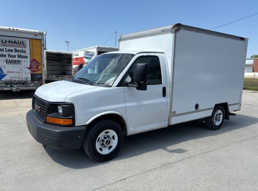 Used 2012 10 ' Box Truck for sale