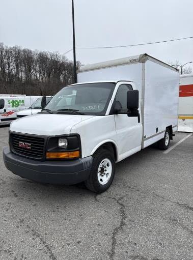 Used 2012 10 ' Box Truck for sale