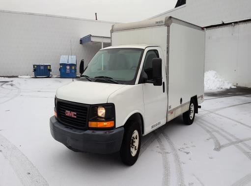Used 2013 10 ' Box Truck for sale