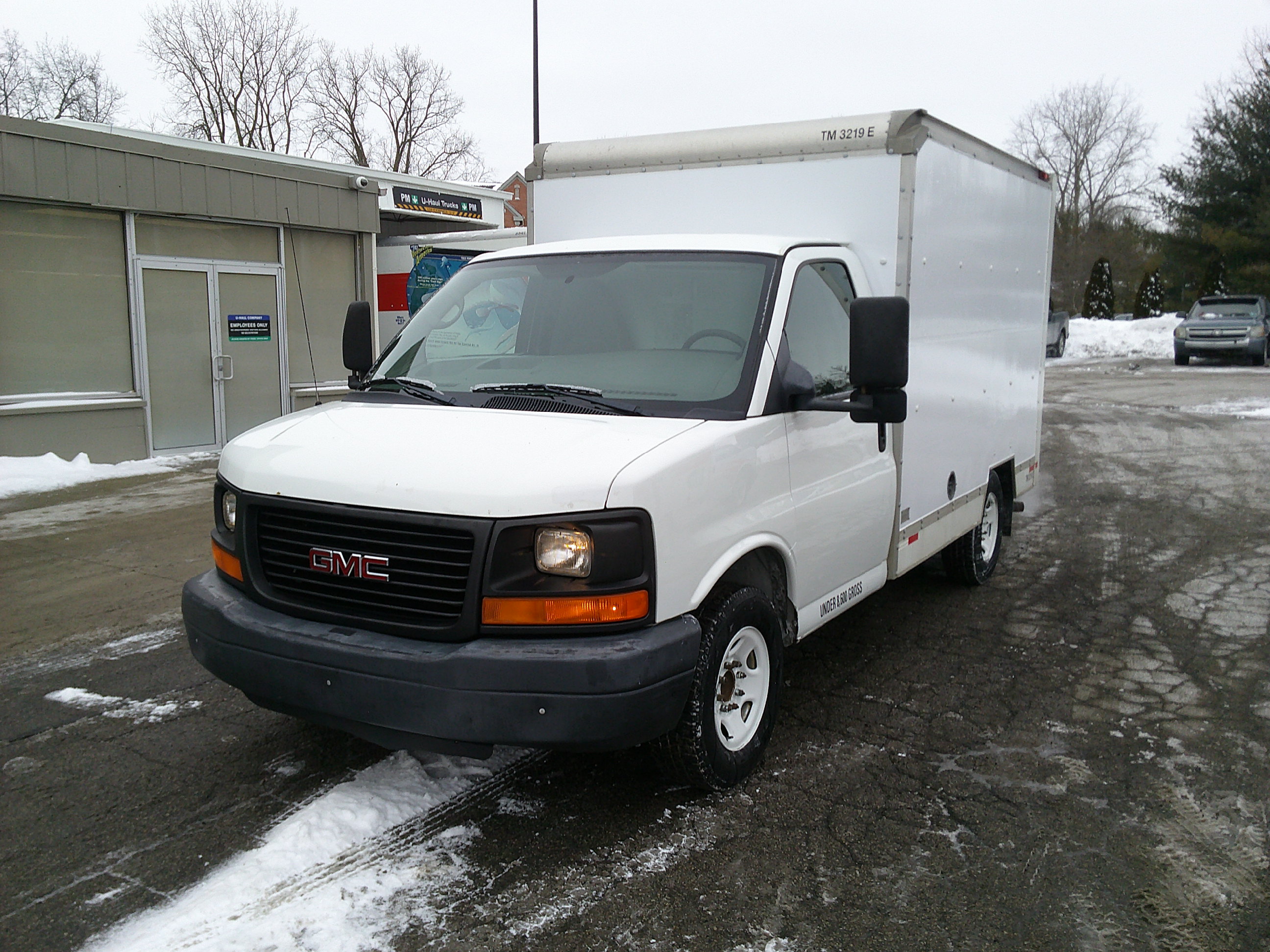 Used 2013 10 ' Box Truck for sale
