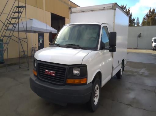 Used 2012 10 ' Box Truck for sale