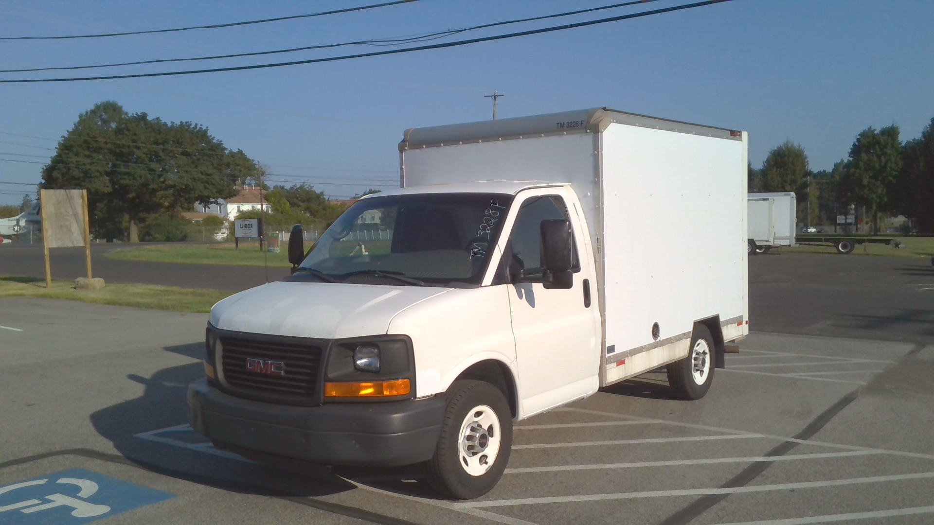 Used 2012 10 ' Box Truck for sale