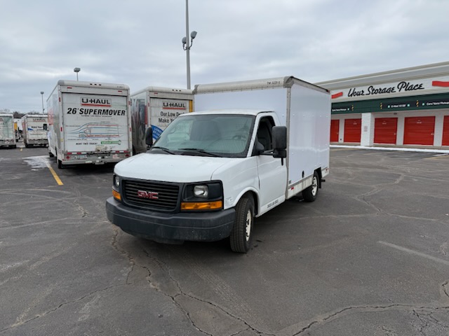 Used 2013 10 ' Box Truck for sale