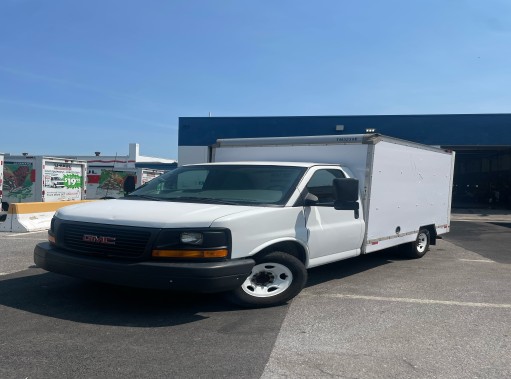 Used 2013 10 ' Box Truck for sale