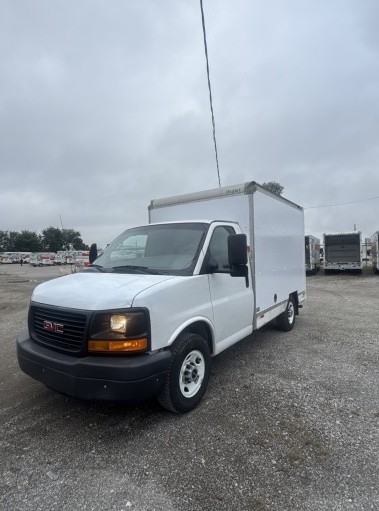 Used 2012 10 ' Box Truck for sale