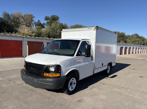 Used 2013 10 ' Box Truck for sale