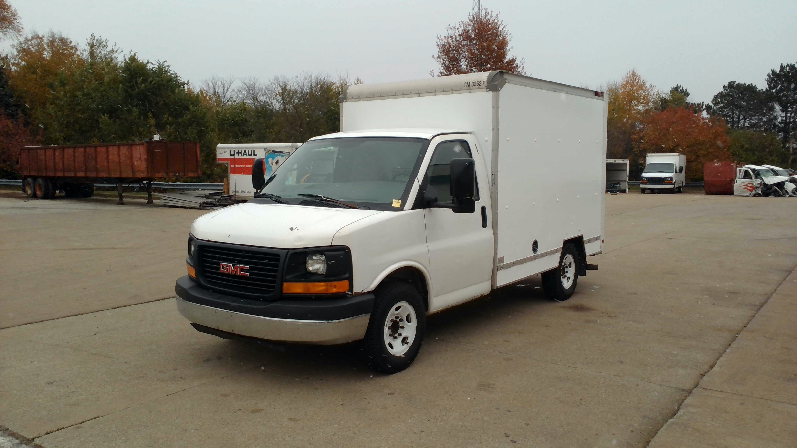 Used 2012 10 ' Box Truck for sale