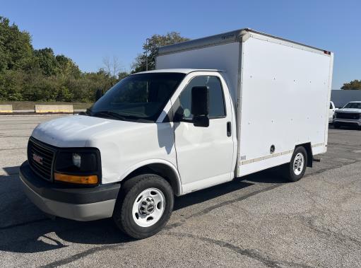 Used 2012 10 ' Box Truck for sale