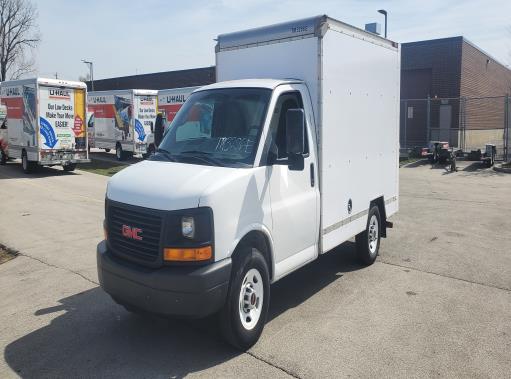Used 2013 10 ' Box Truck for sale