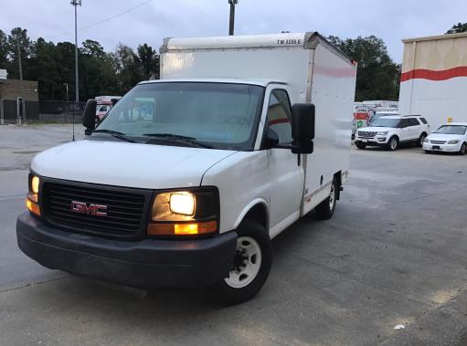 Used 2013 10 ' Box Truck for sale